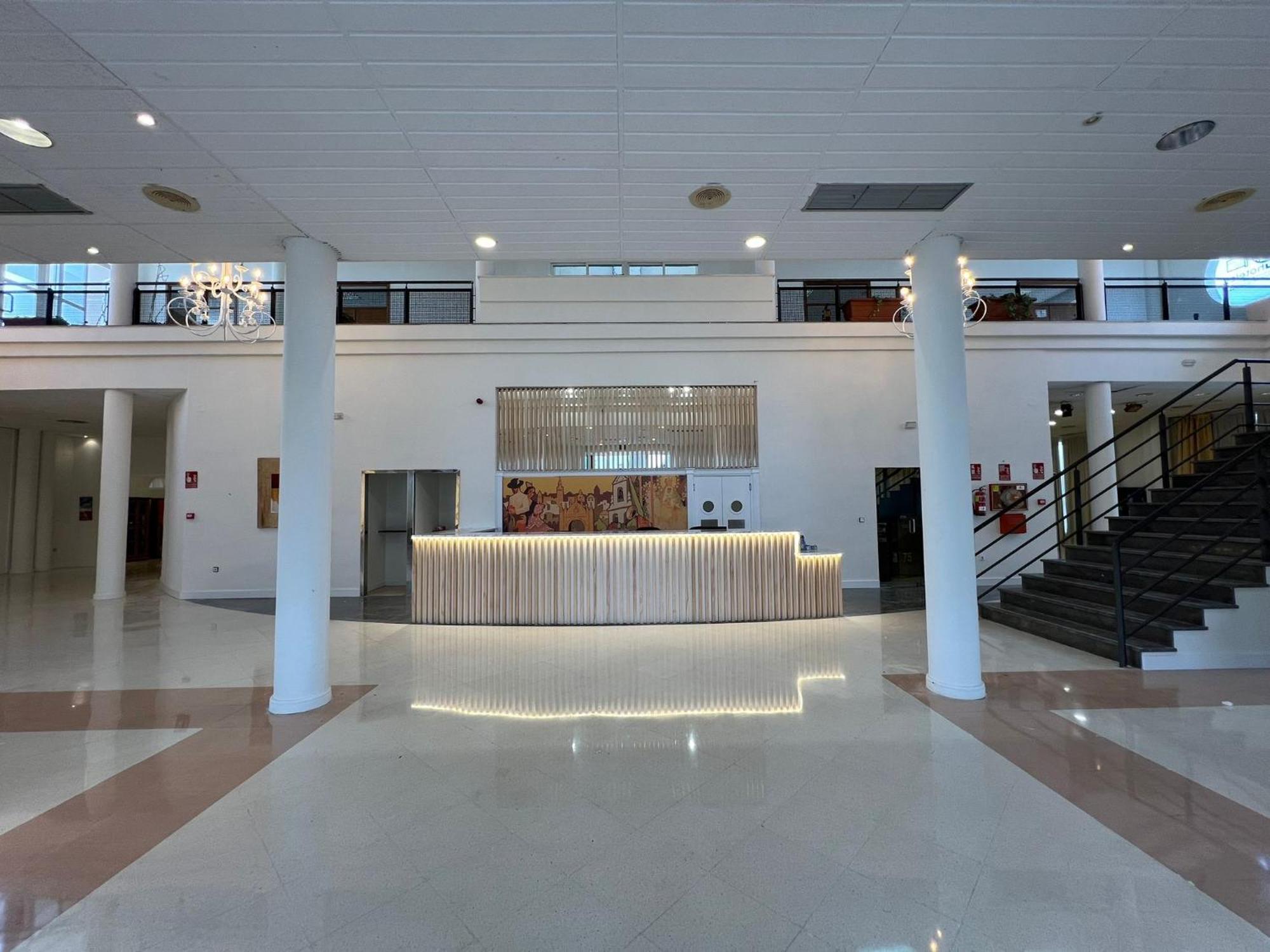 Hospedium Hotel Blu Torre De Sevilla Torre de la Reina Esterno foto